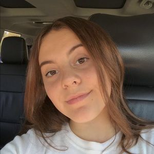 Meet your Posher, Isabella